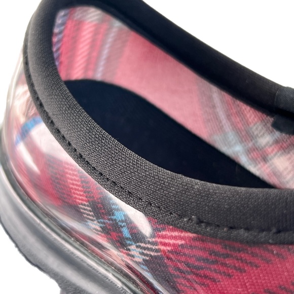 Asverd Shoes Garden Clogs Arch Support Rain Size 11 Womens Red Plaid Tartan - Picture 7 of 9